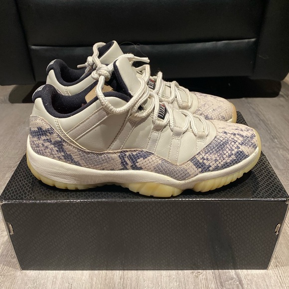 Jordan 11 Retro Low Basketball Shoes Snakeskin Men’s Size 9 - Picture 1 of 7